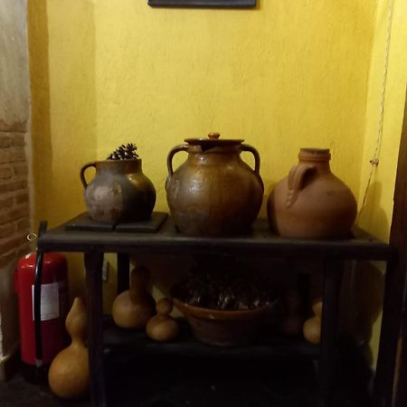 Casa Dona Ligia Guest House Mijares  ภายนอก รูปภาพ