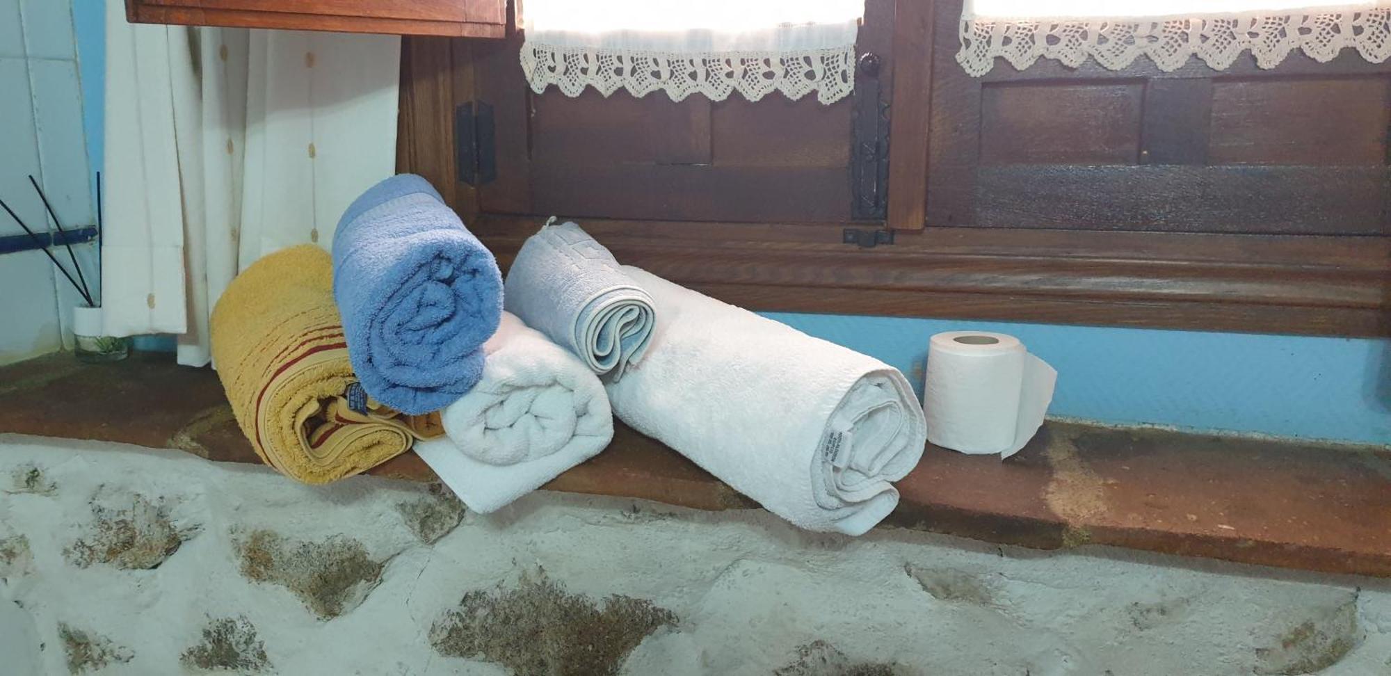 Casa Dona Ligia Guest House Mijares  ภายนอก รูปภาพ